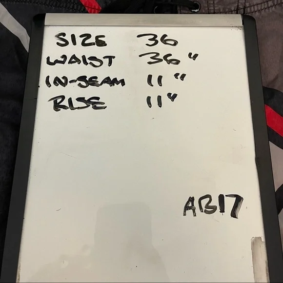 O’Neil Men’s Black Red Board Shorts 36 - Picture 3 of 3